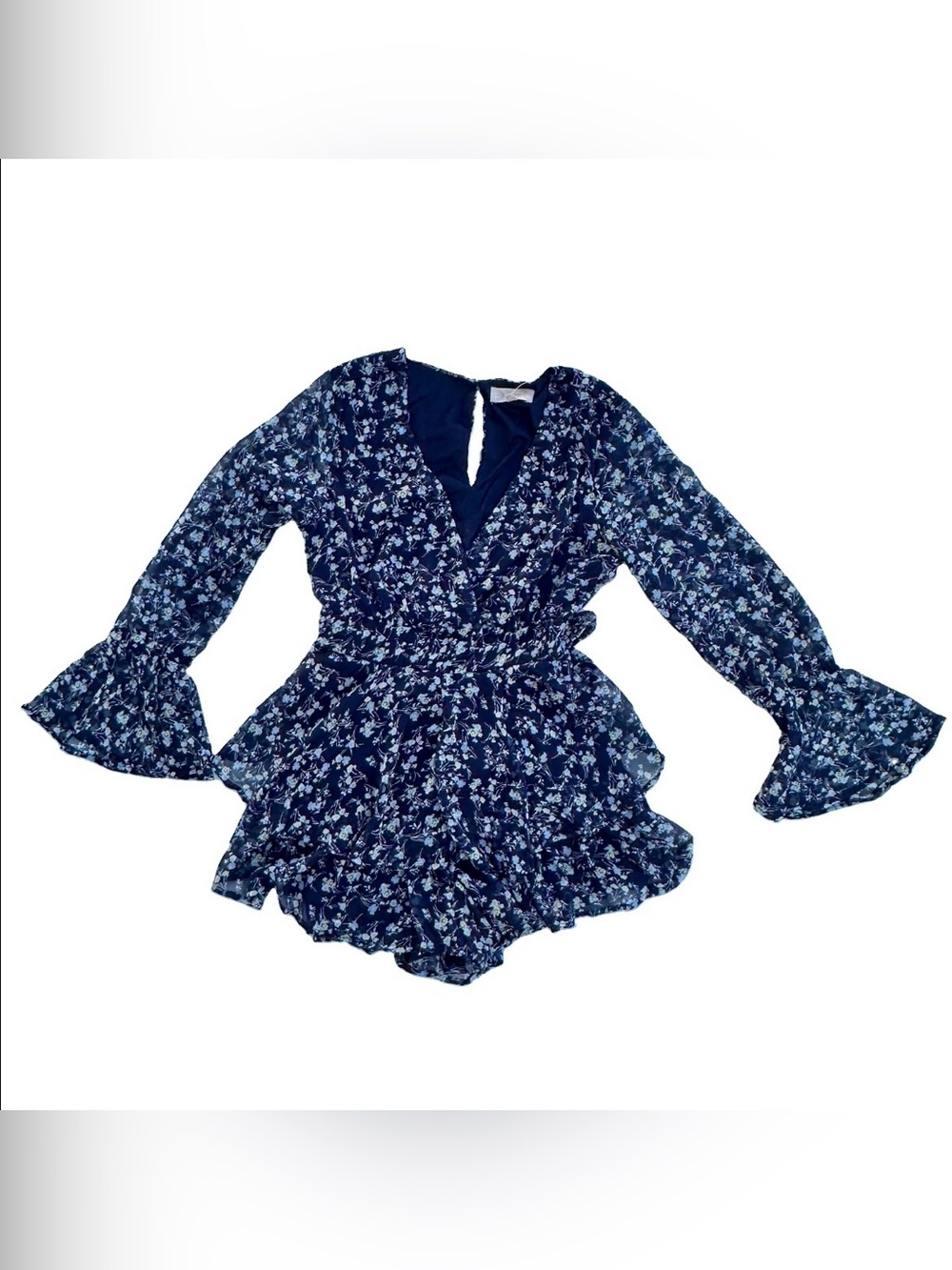 NWT Indulge In Style Navy Floral Ruffle Bell Sleeve Skort Romper Medium